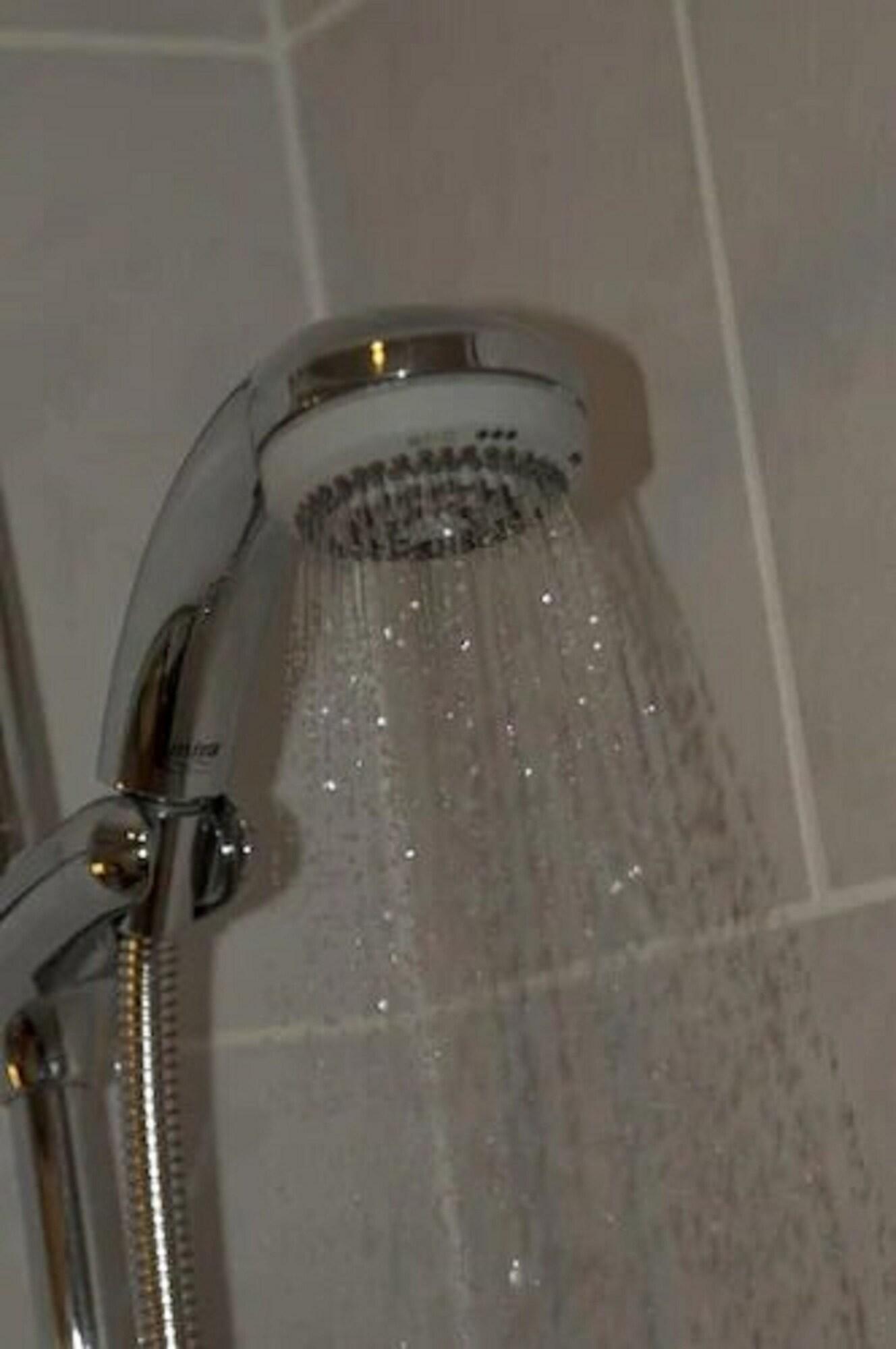 The Queensgate Hotel Peterborough Bagian luar foto